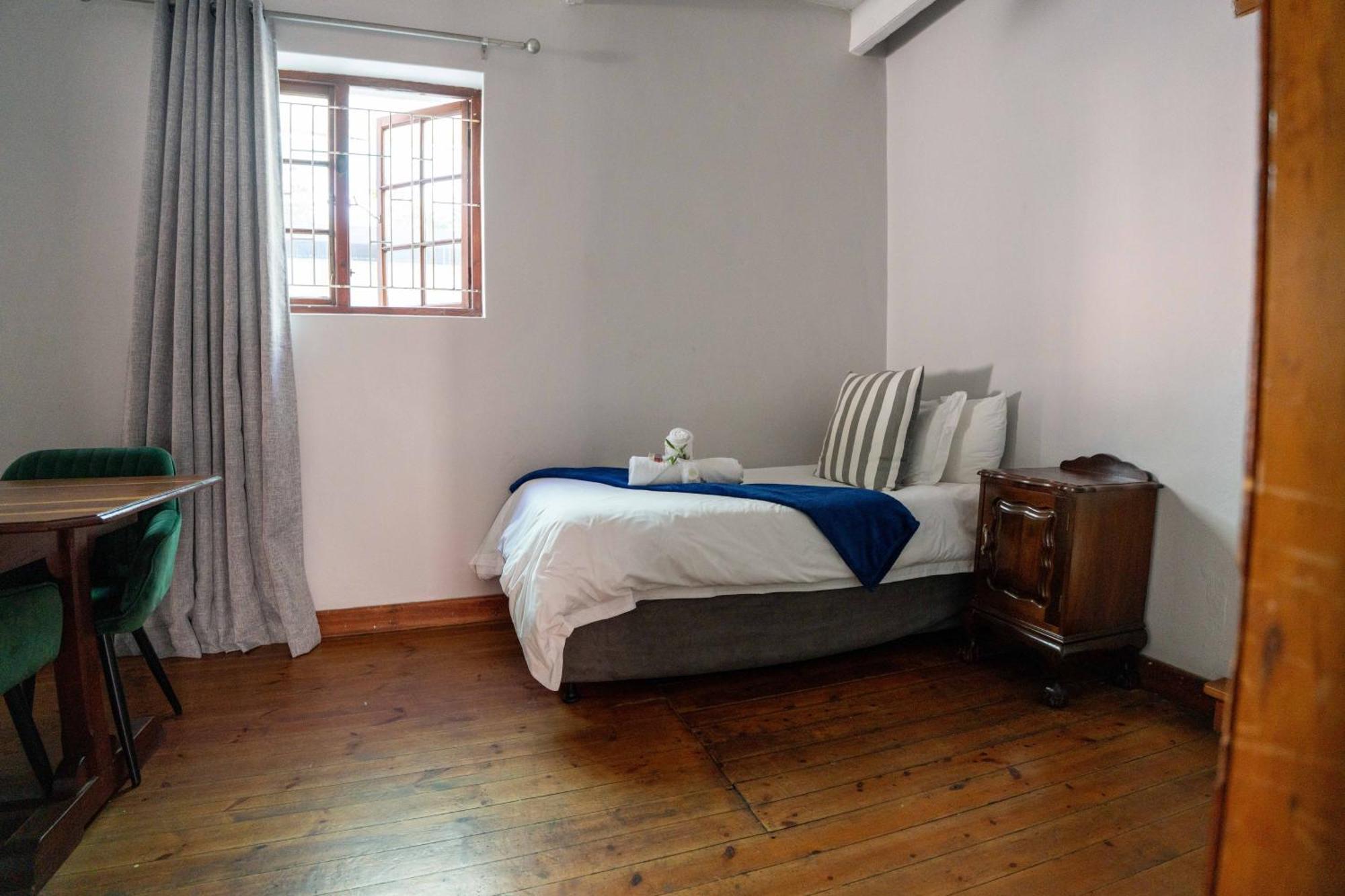 Olive Tree Lodge Paarl Esterno foto